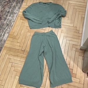 Nasty gal size small lounge set
